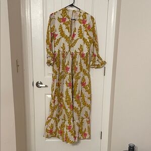 BEYOND by Vera Long Sleeve Floral Dress